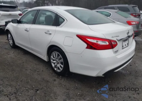 2016 Nissan Altima 2.5/2.5 S/2.5 Sl/2.5 Sr/2.5 Sv z USA, uszkodzony, nr VIN 1N4AL3AP7GN327085